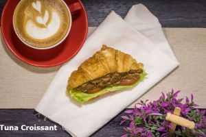 Gcp-tuna-croissant-1